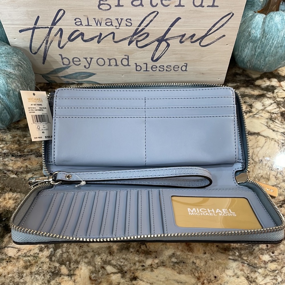 NWT Michael Kors Lg Continental Wallet/Wristlet - Picture 5 of 7